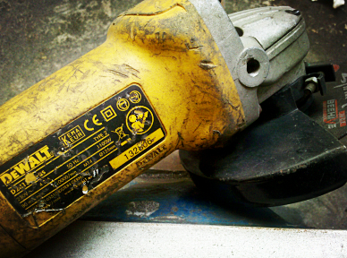dewalter  angle grinder