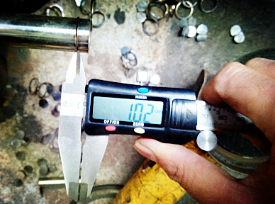 work pieces cutting gap
